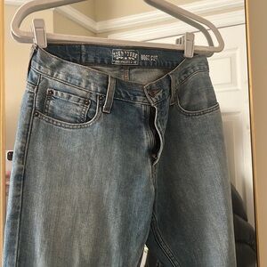 VINTAGE levi’s low rise bootcut jeans